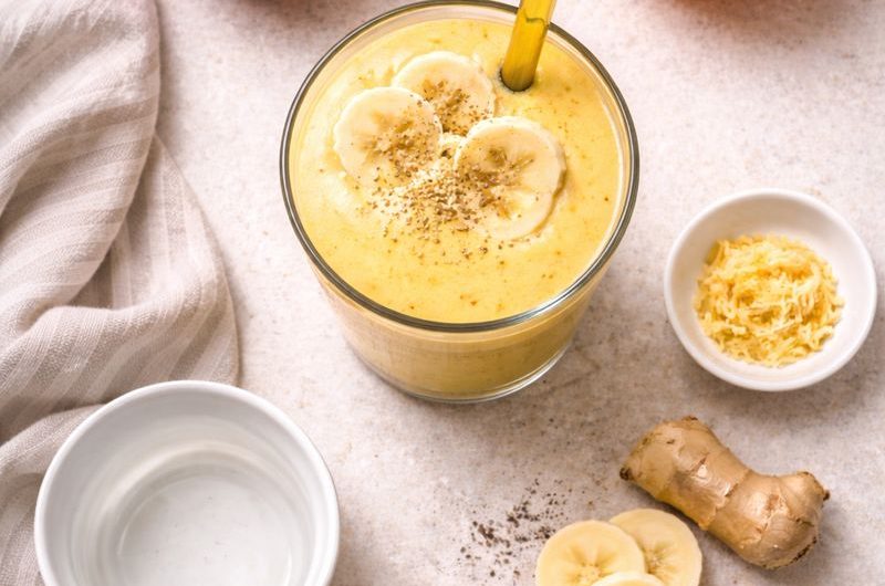 God Smoothie med Äpple, Apelsin och Banan