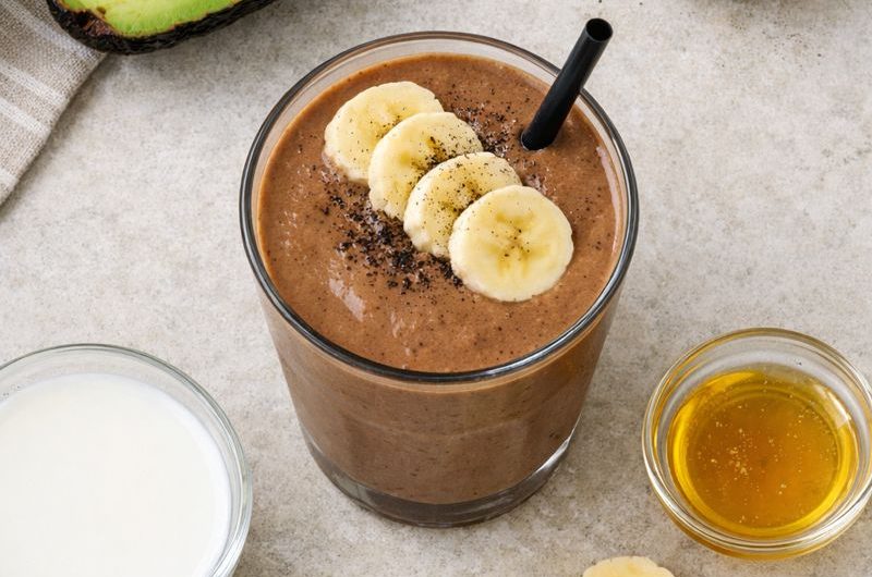 God Smoothie med Avokado, Kakao och Banan