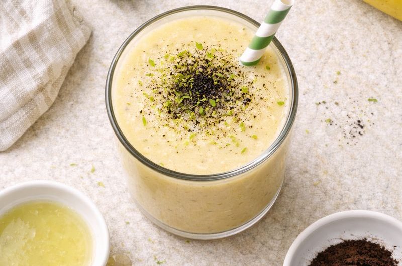 God Smoothie med Mjölk, Mango och Banan