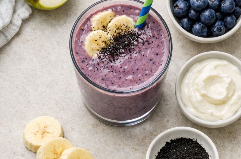 God Smoothie med Päron, Banan och Blåbär