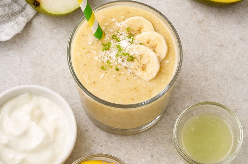 God Smoothie med Päron, Mango och Banan
