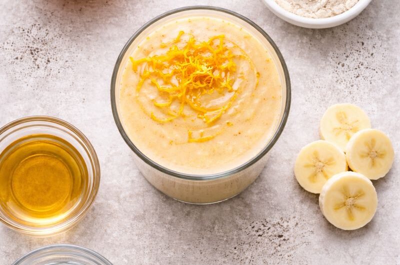 God Smoothie med Apelsin, Banan och Proteinpulver