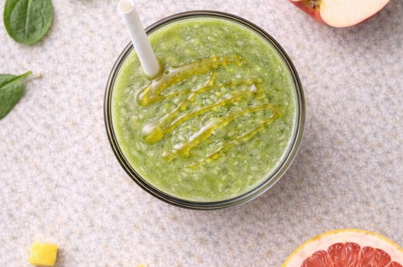 Grön Smoothie med Grapefrukt, Spenat och Äpple