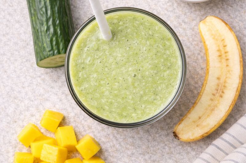 Kalorisnål Smoothie med Gurka, Mango och Proteinpulver