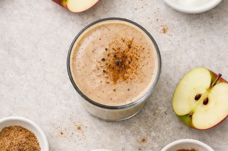 Detox-Smoothie med Chai, Äpple och Kanel